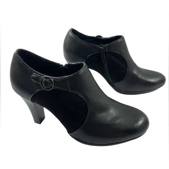 Croft & Barrow Sole (Sense)Ability Women’s 7.5 Black Buckle Ankle Heeled Boots - Picture 2 of 6
